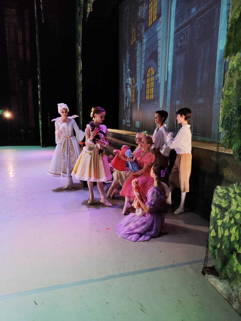 13 ноября в Театре имени Моссовета был представлен балет «Бахчисарайский фонтан» в исполнении артистов Московского областного государственного академического театра «Русский балет».