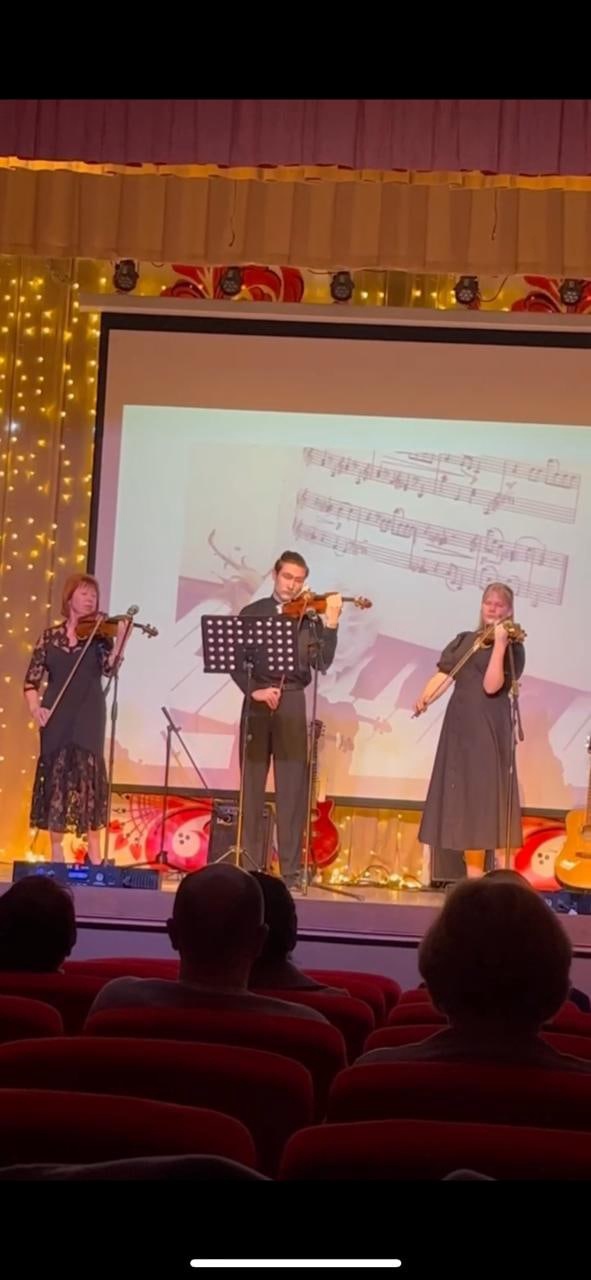 Состоялась концертная программа, посвященная творчеству композиторов Боровского района, которая проходила в ДК города Балабаново.